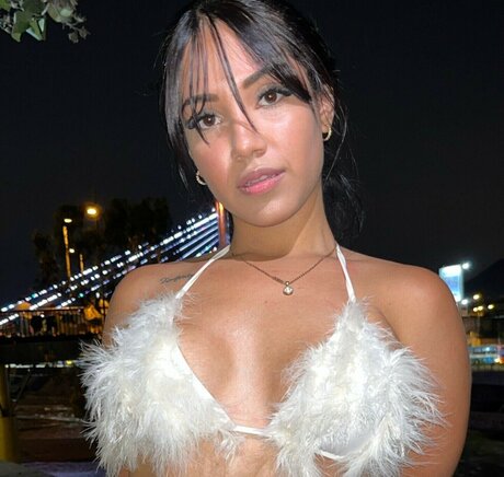 bikini fitness onlyfans pornographic pic