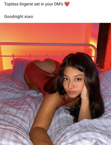 Baesito pornstar nude photo