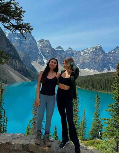 Maria Comstock star nice photos