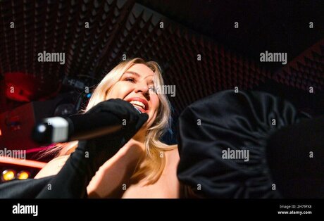 Rebecca Lucy Taylor star sex image