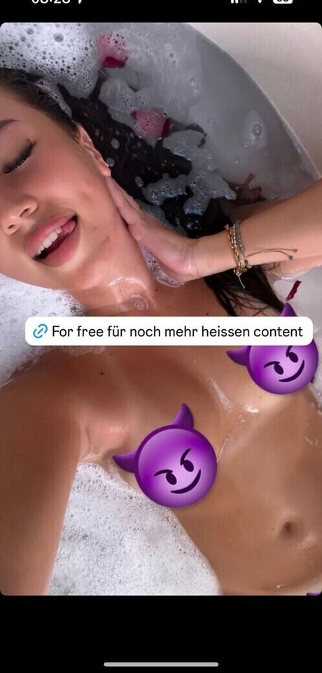 off grid onlyfans beautiful naked gallery