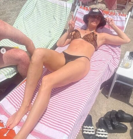 Shebahn Aherne model high quality pic