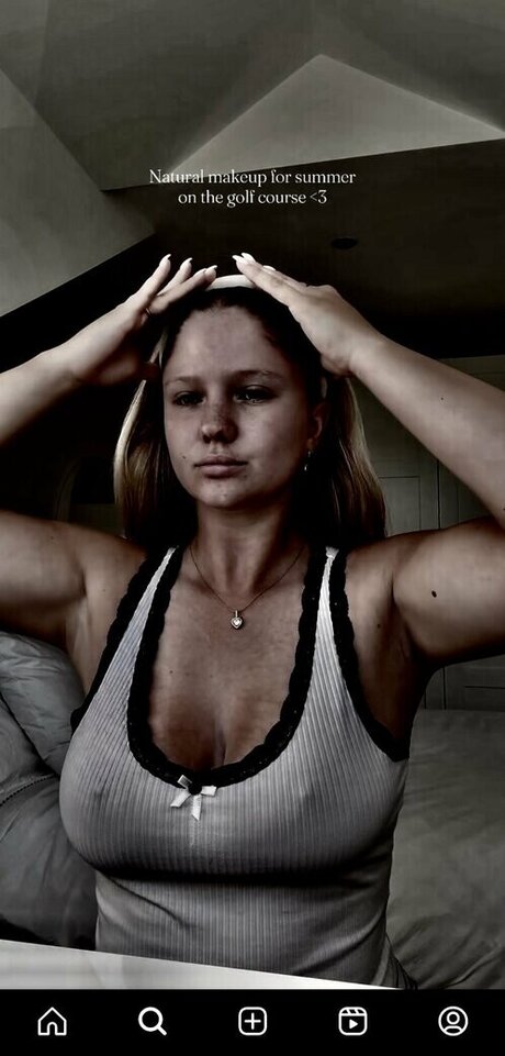 Caitlinnmazza star naked pics