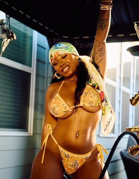 kortynie adult star galleries