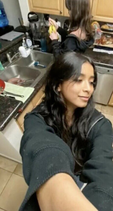 Juicyyyjoss model art picture