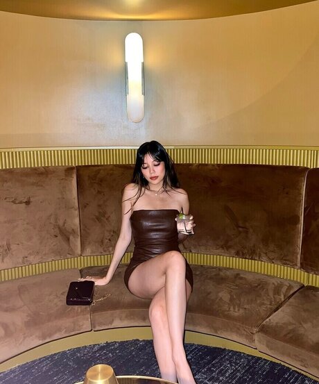 trans girl onlyfans top picture