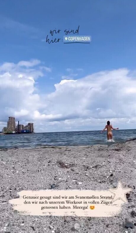 Jennifer Lange high quality actress images