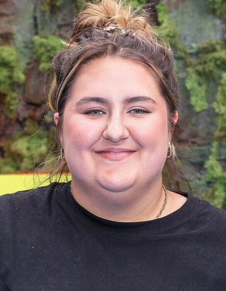 SelfieSandra hd star pictures