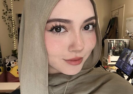 Sidsityttv pornstar naked pic