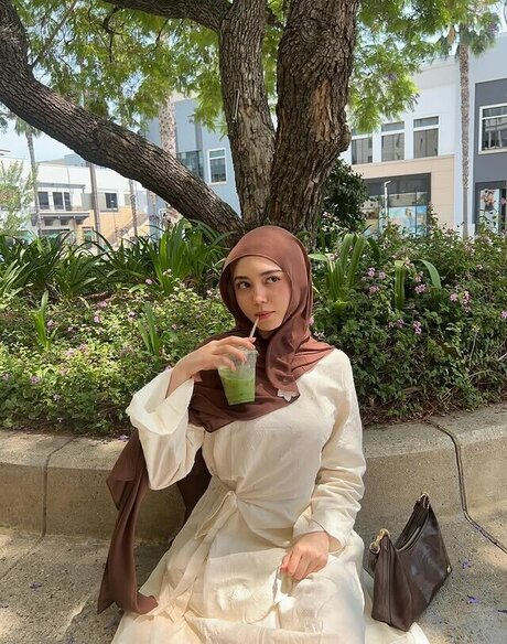 Sidsityttv exclusive actress image