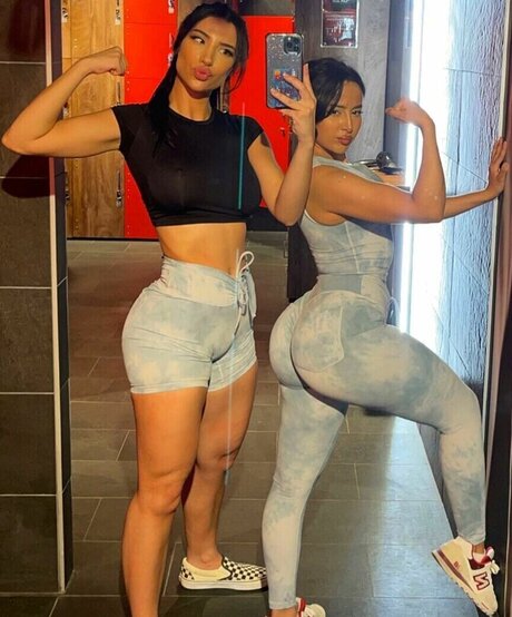 stepsister onlyfans pornographic photos