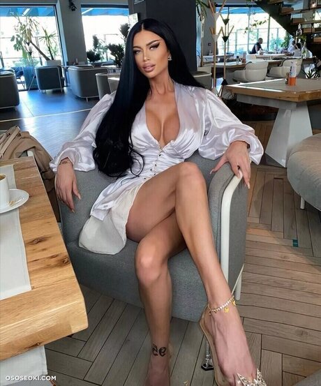 Adina Tatiana star nudes img