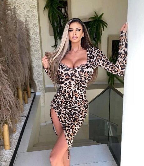 Adina Tatiana free actress image