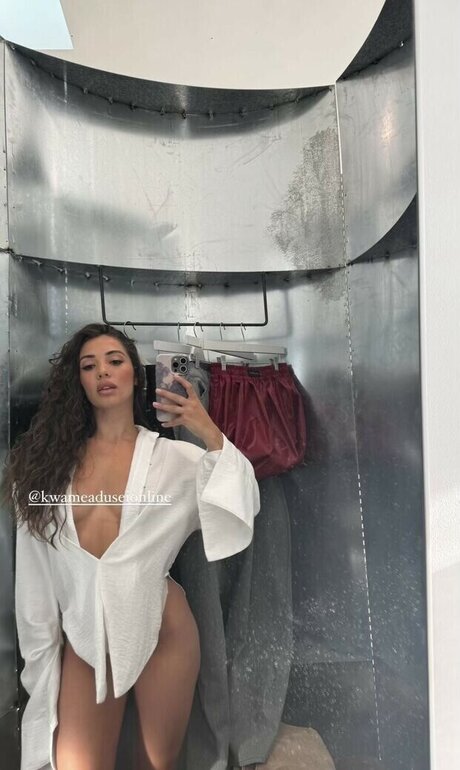 Emma Powell porn actress img