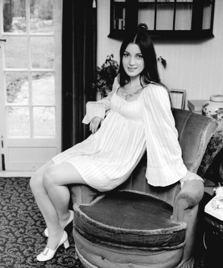 Jane Seymour pornstar sexy pics