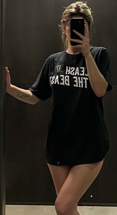 Soydairi model exclusive pics