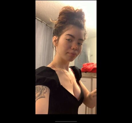 unexpected onlyfans pornographic photos