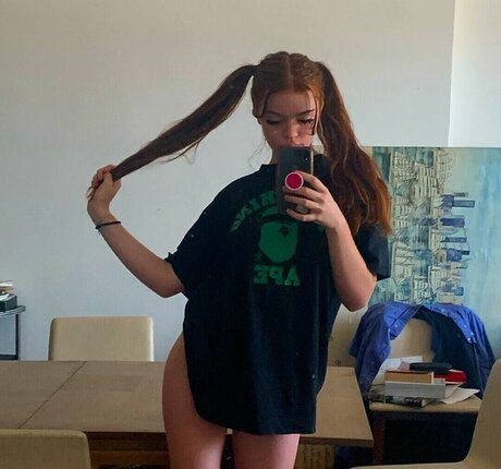 hopeweber pretty actress pictures