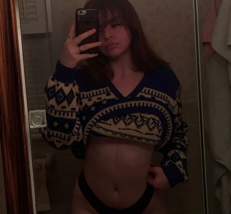 hopeweber model exclusive pictures