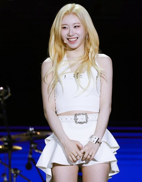 Chaeryeong nude actress archive