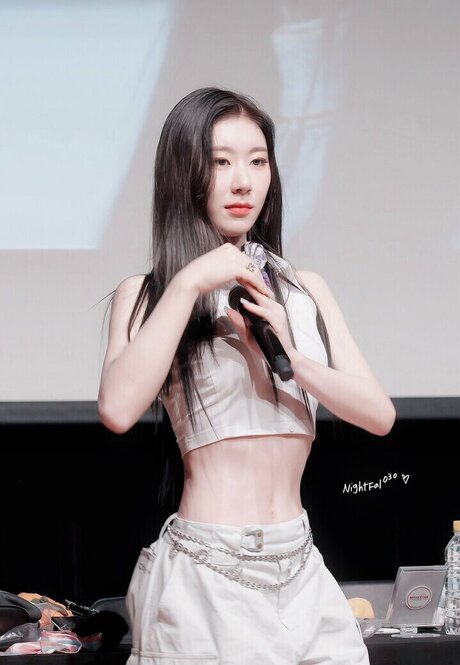 big ass asian onlyfans sexy photo