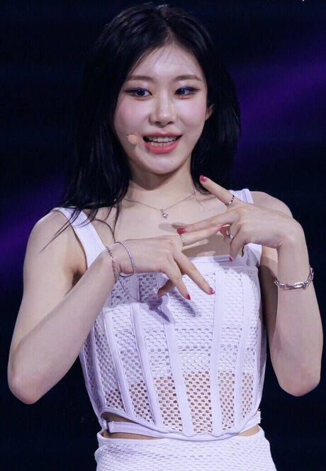 Chaeryeong star high quality photo