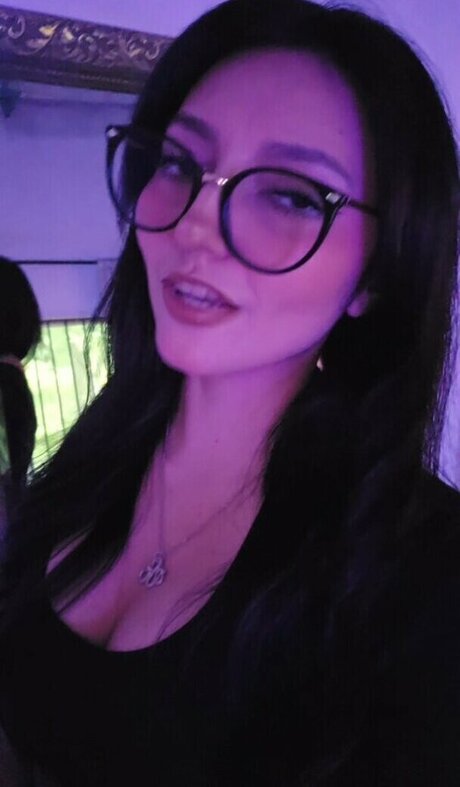 Ivonnita Bastida star beautiful pictures