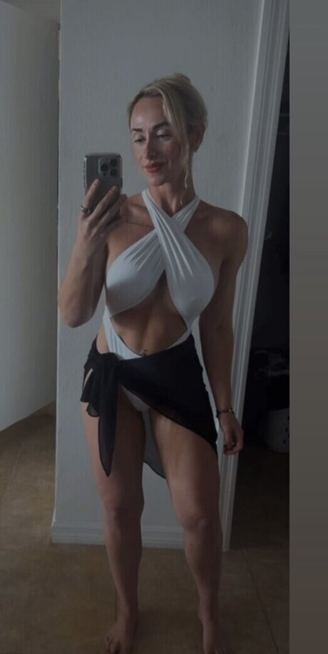 Carolina Monsalve perfect star galleries