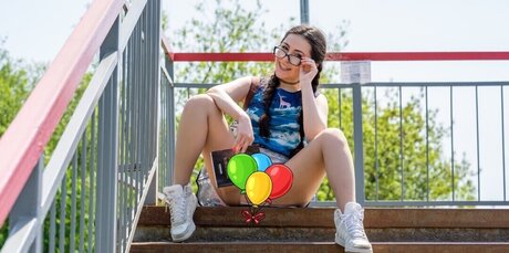 Sandra comawhite star high quality picture