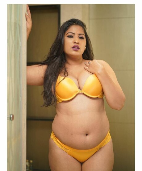 Anjali Gaud exclusive actress image