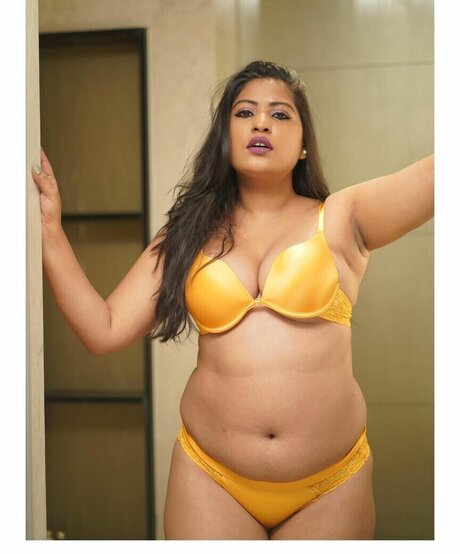 Anjali Gaud free pornstar images