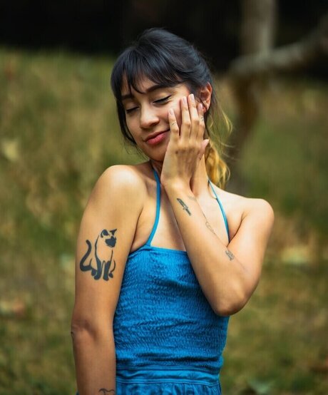 Salina Barajas sex model pictures