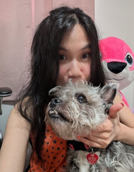 Bessy Q pornstar xxx img