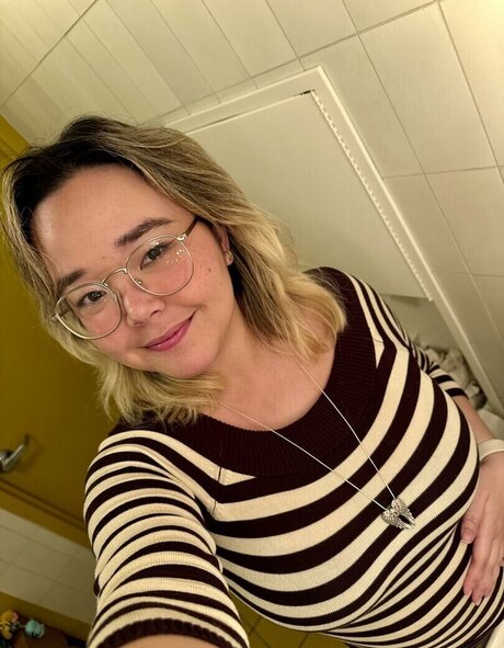 gloryhole onlyfans sex photo