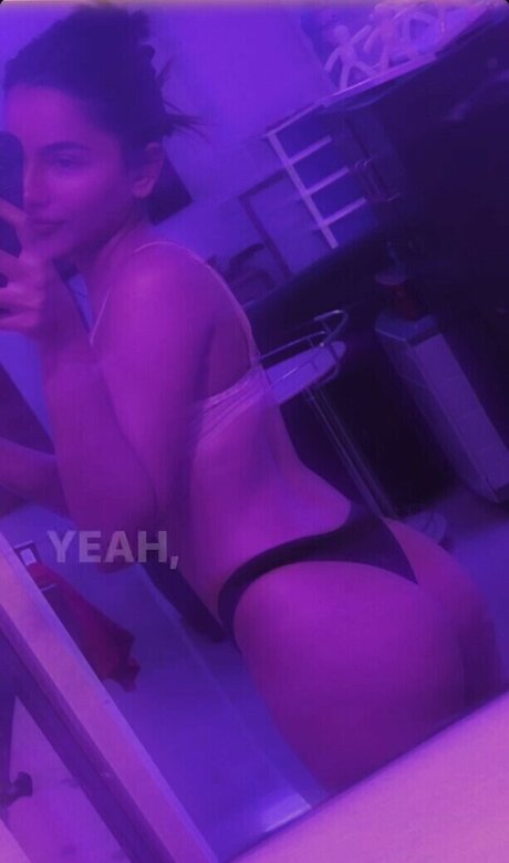 Aurora Sinclair top actress photo