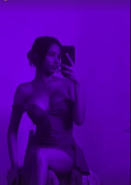 Aurora Sinclair pornstar naked photos