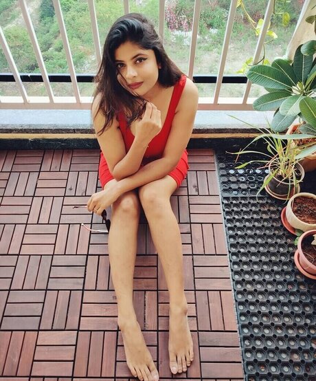 Tulika Snehil model beautiful picture