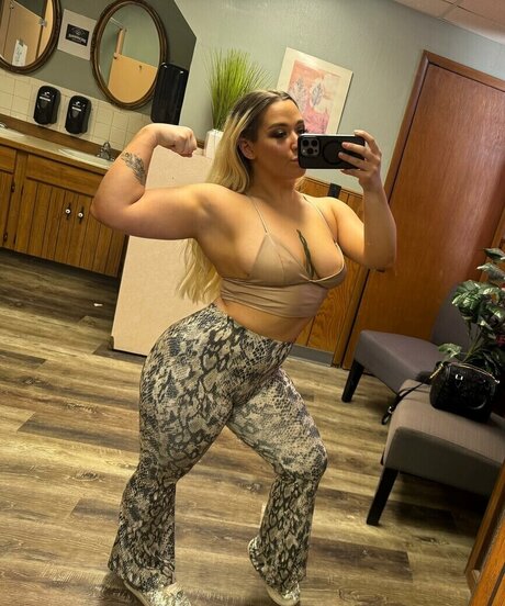 Ivy Malibu sex pornstar pics