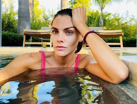 Amaia Salamanca Ur zar star best galleries