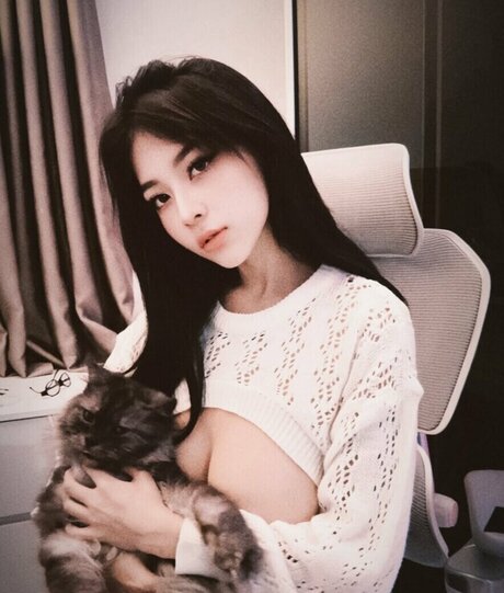 Patricia Cia model hot archive