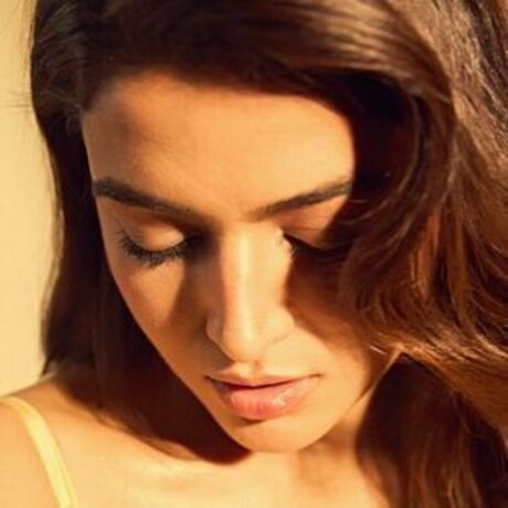 Wamiqa Gabbi hot model galleries