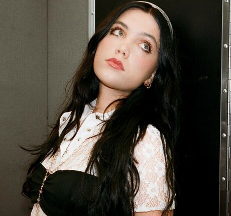 Alessi Rose nudes model img