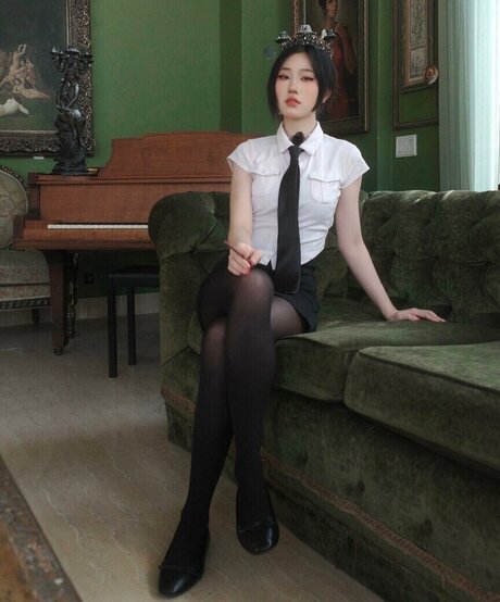 famous girls onlyfans exclusive pictures