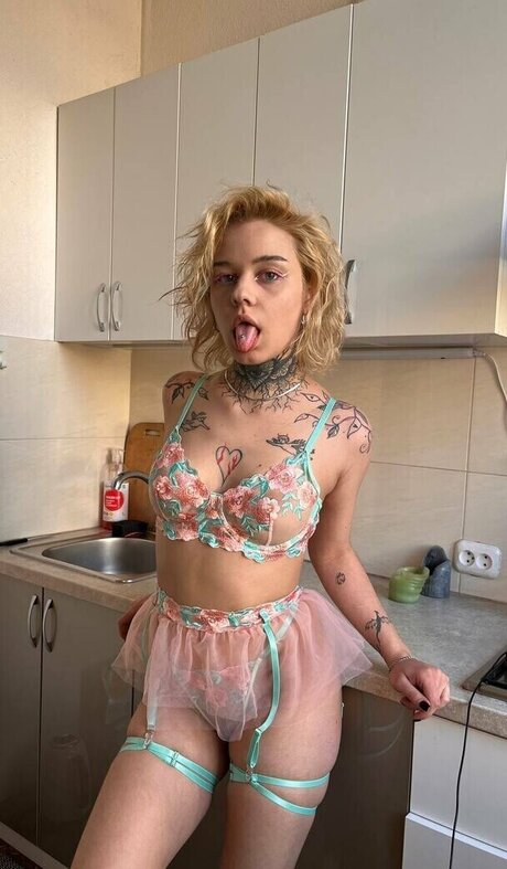 Sofie Lean nice actress gallery