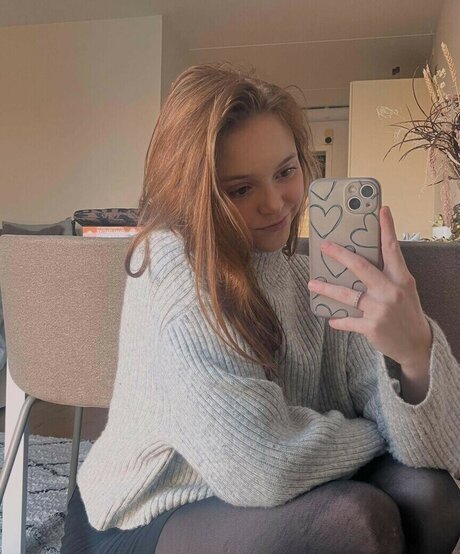 Madeleine b123 model pornographic photo