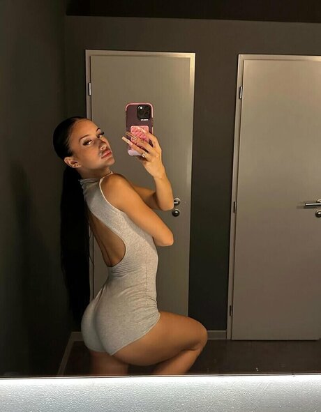 pawg girls onlyfans art naked gallery