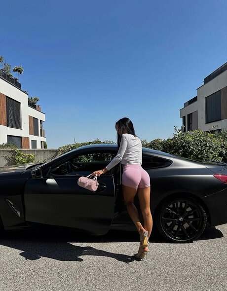 Nina Janova nude star galleries