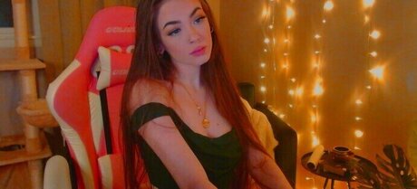 nic2hardo adult model pics