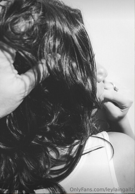 Leyla Ingalls naked actress gallery