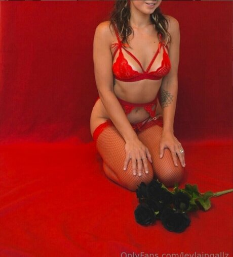 Leyla Ingalls hd actress pics